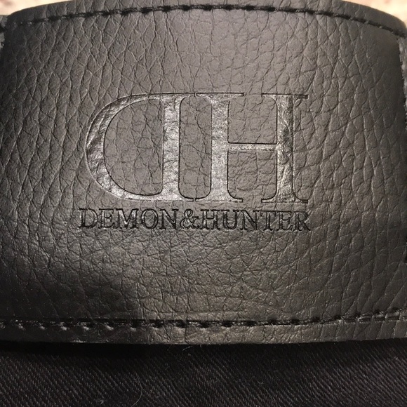 Black Demon Hunter jeans - Picture 2 of 4